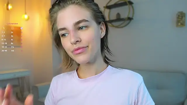 EleneButton online show from 09-14-25, 01:17