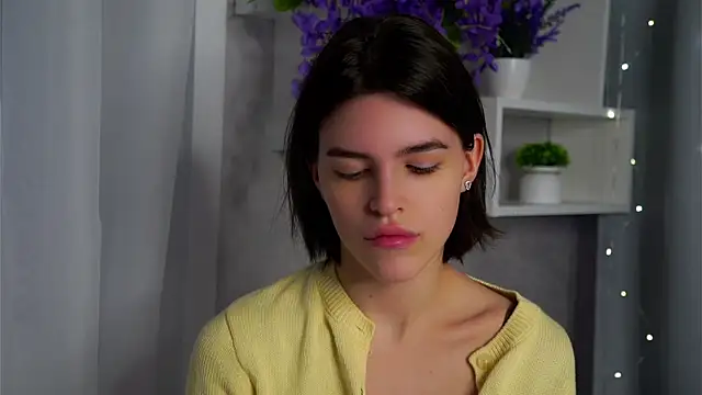 EleneButton online show from 02-15-26, 01:06