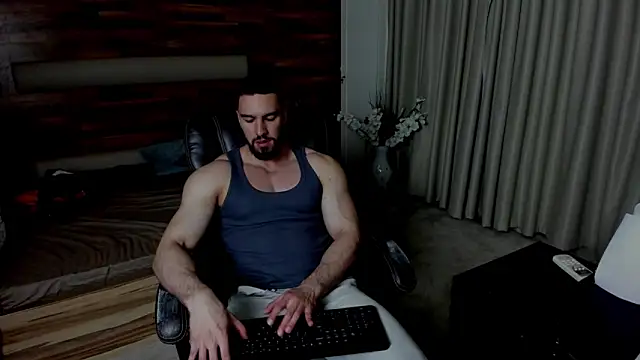 IvanHydee online show from 04-17-26, 04:37