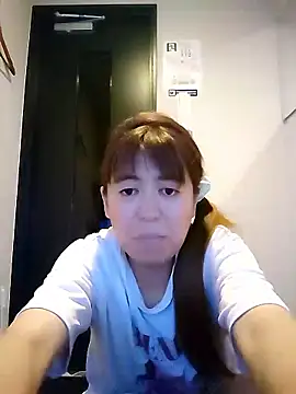 Snapshot of SAKI_saki_01 chatting on 09-27-25, 12:00 SAKI saki 01 online show from 09-27-25, 12:00