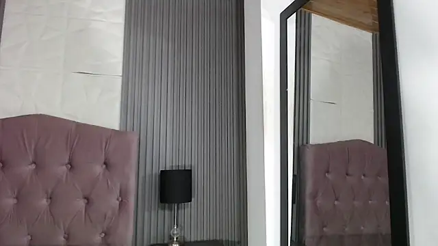 Snapshot of Bonnali_lune chatting on 02-27-26, 04:01 Bonnali lune online show from 02-27-26, 04:01