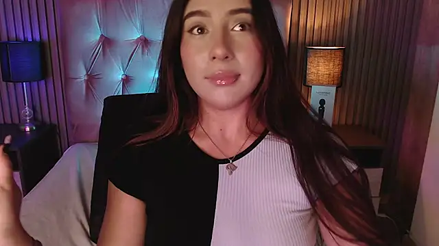 Bonnali lune online show from 10-28-25, 10:20