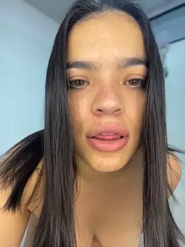 JuanitaMore01 online show from 02-15-26, 08:19