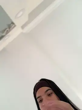 JuanitaMore01 online show from 06-14-26, 04:41