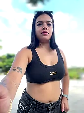 JuanitaMore01 online show from 09-10-25, 02:49