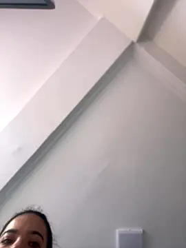 JuanitaMore01 online show from 10-31-25, 02:24