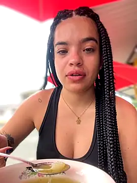 JuanitaMore01 online show from 12-05-25, 03:43