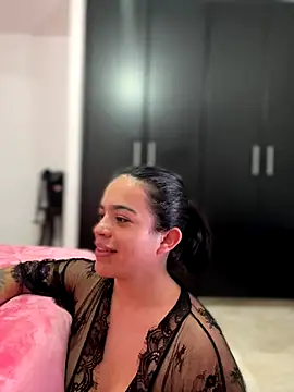 JuanitaMore01 online show from 09-12-25, 07:13