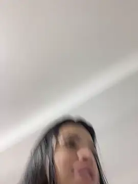 JuanitaMore01 online show from 12-20-25, 11:07