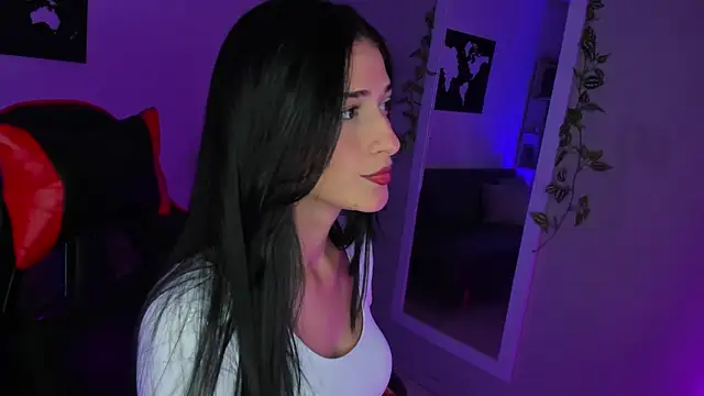 ZoeValencia1 online show from 04-04-26, 12:56