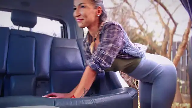 Yourguiltypassionn online show from 10-27-25, 09:54