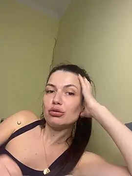 Cute Erika online show from 11-06-25, 01:48