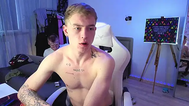 Snapshot of callmealexthx chatting on 03-31-26, 12:40 callmealexthx online show from 03-31-26, 12:40