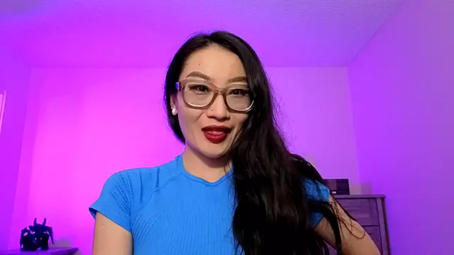 Aliciaz3 online show from 10-10-25, 12:06
