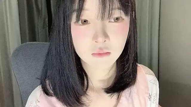 EnEn xiaobao online show from 11-14-25, 04:10