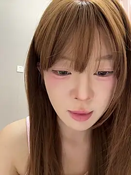 EnEn xiaobao online show from 12-19-25, 12:40