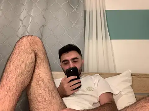 Snapshot of donastii chatting on 09-10-25, 07:57 donastii online show from 09-10-25, 07:57