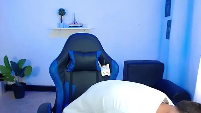 setthomas online show from 09-18-25, 03:04