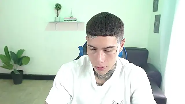 setthomas online show from 10-28-25, 03:11