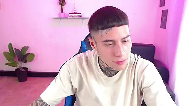 setthomas online show from 10-23-25, 03:32