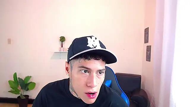 setthomas online show from 10-14-25, 02:50