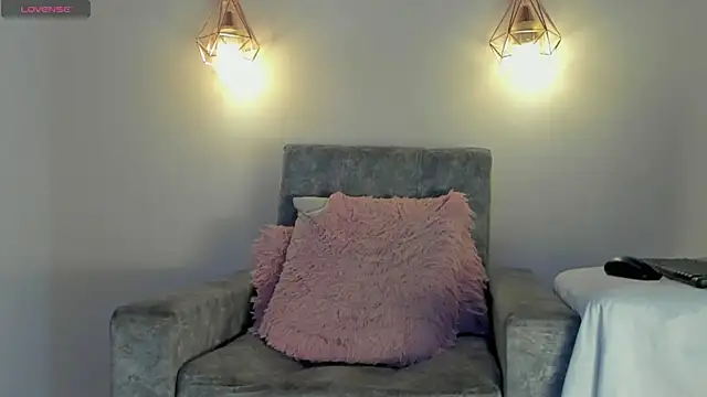 Snapshot of battistaturner chatting on 07-19-26, 10:17 battistaturner online show from 07-19-26, 10:17