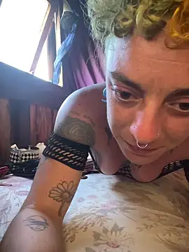 etherconh online show from 12-16-25, 07:51