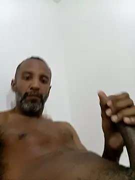 Pretin Maroto online show from 10-25-25, 03:49