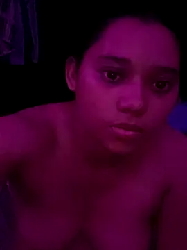 Violethroos online show from 10-16-25, 04:21