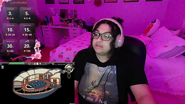 Snapshot of chericheesecake chatting on 10-04-25, 03:08 chericheesecake online show from 10-04-25, 03:08