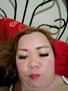 Hazel 20 online show from 02-05-26, 03:41