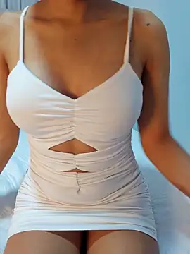 Miss Pompitas23 online show from 04-15-26, 04:07