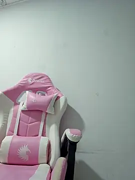 Miss Pompitas23 online show from 12-01-25, 01:50