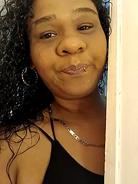 Kymy marquez online show from 11-28-25, 09:26