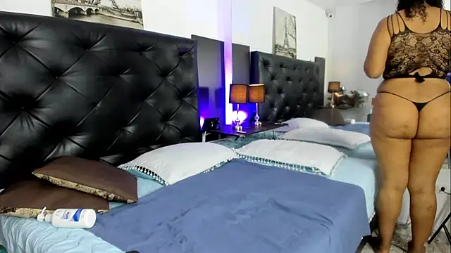 Kymy marquez online show from 03-02-26, 08:38