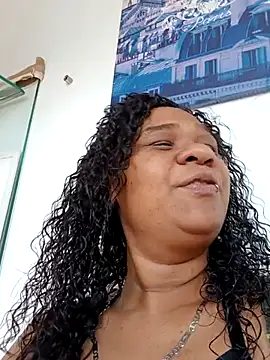 Kymy marquez online show from 11-21-25, 07:02