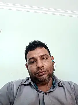 Snapshot of Hot_more chatting on 10-21-25, 10:47 Hot more online show from 10-21-25, 10:47