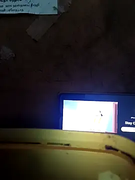 Snapshot of Hot_more chatting on 10-30-25, 11:30 Hot more online show from 10-30-25, 11:30