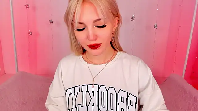 LisaFoxyMe online show from 01-14-26, 01:31