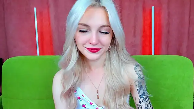 LisaFoxyMe online show from 09-21-25, 08:30