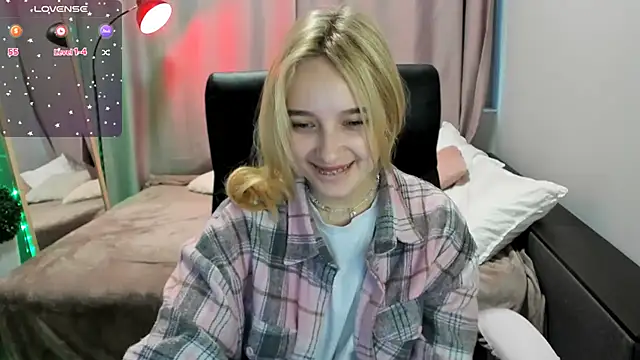 TaisiaHot online show from 04-07-26, 08:16