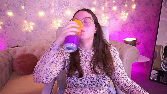 SophieDreamss online show from 03-03-26, 08:27