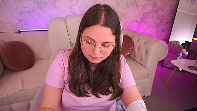 SophieDreamss online show from 10-21-25, 02:27