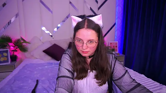 SophieDreamss online show from 09-14-25, 06:52