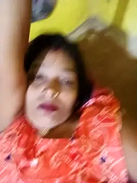 Snapshot of Samiya-143 chatting on 10-10-25, 12:11 Samiya-143 online show from 10-10-25, 12:11