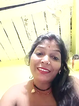 Snapshot of Samiya-143 chatting on 10-12-25, 07:04 Samiya-143 online show from 10-12-25, 07:04