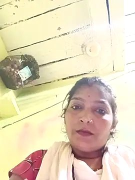 Snapshot of Samiya-143 chatting on 09-09-25, 11:08 Samiya-143 online show from 09-09-25, 11:08