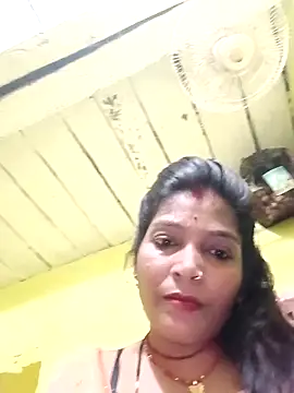 Snapshot of Samiya-143 chatting on 09-08-25, 03:44 Samiya-143 online show from 09-08-25, 03:44