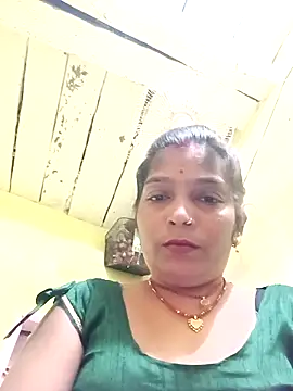 Snapshot of Samiya-143 chatting on 09-19-25, 06:17 Samiya-143 online show from 09-19-25, 06:17