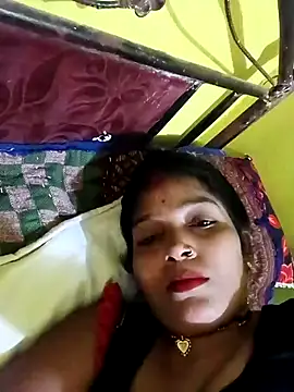 Snapshot of Samiya-143 chatting on 10-21-25, 08:36 Samiya-143 online show from 10-21-25, 08:36